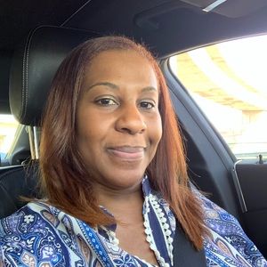 Meet your Posher, Nakia